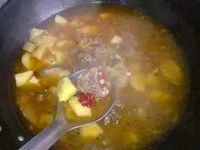 韓式排骨土豆湯