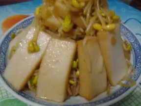 大豆芽炒魚片