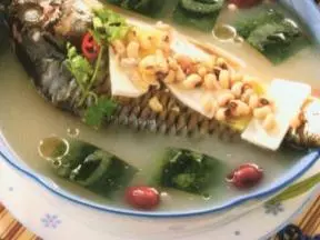 竹筍西瓜皮鯉魚湯