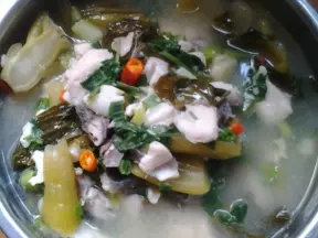 自製酸菜魚