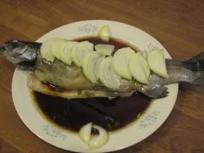清蒸虹鱒魚