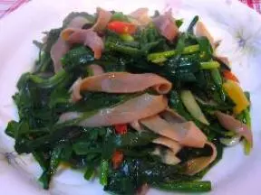 韭菜炒海腸