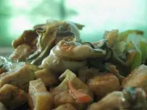 海蠣鮮蘑豆腐