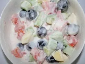 酸奶水果蔬菜沙拉