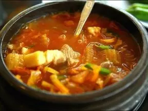 韓式石鍋泡菜湯