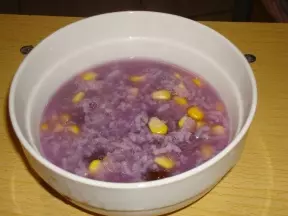 紫薯玉米紅棗粥
