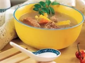 胡蘿蔔玉米排骨湯