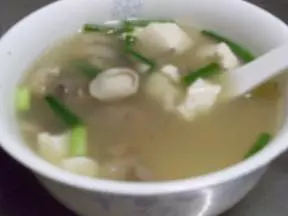 草菇豆腐排骨湯