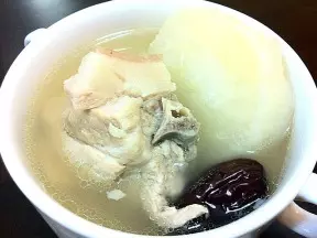 白蘿蔔排骨湯