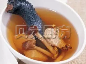 茶樹菇煲烏雞