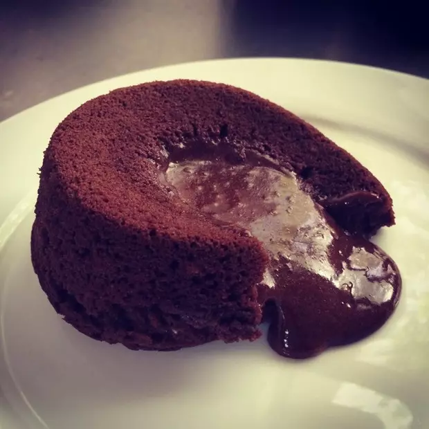 給妹子群的巧克力熔岩蛋糕