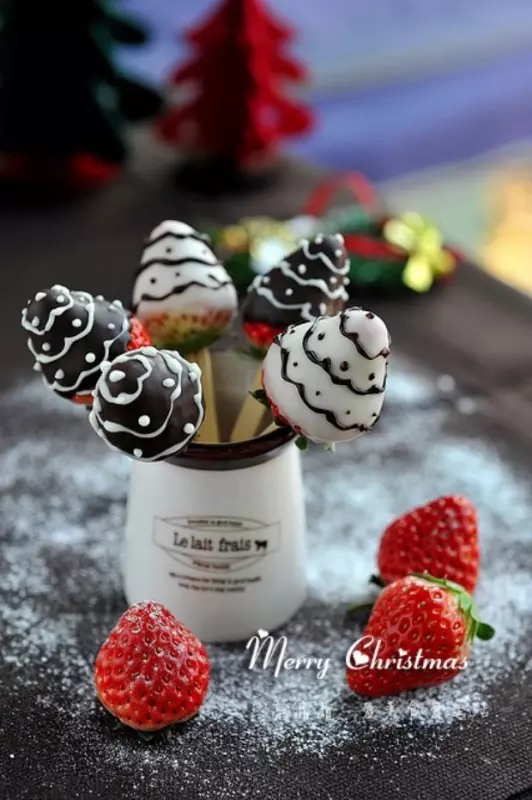 聖誕巧克力草莓棒棒糖
