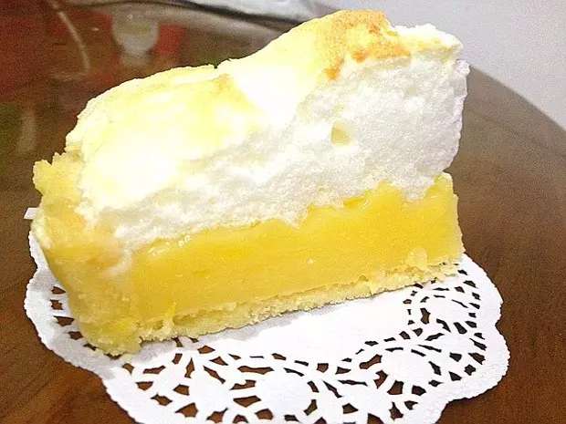 檸檬蛋白派 Lemon Meringue Pie