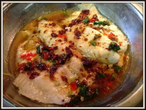 【辣醬蒸魚 Chili Soy Sauce Steam Fish Fillets】
