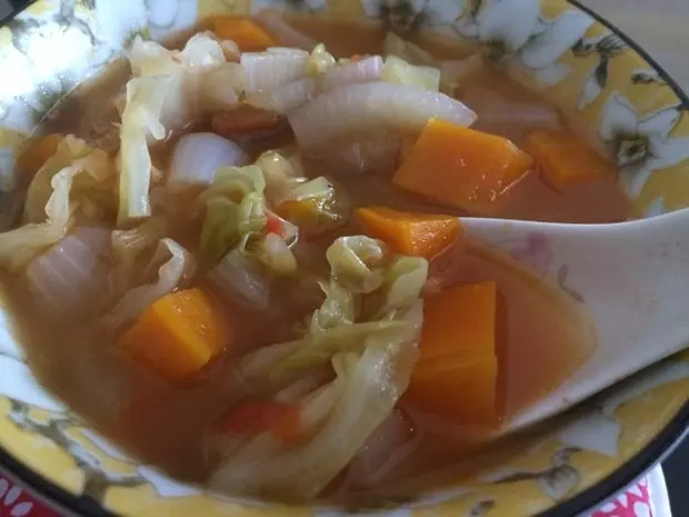 最簡單清新的蔬菜湯（減肥版）