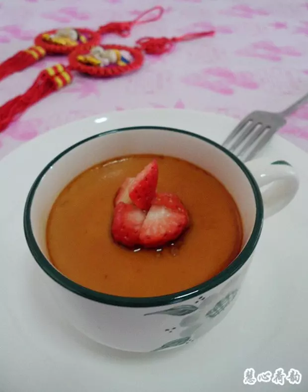草莓焦糖蛋奶布丁