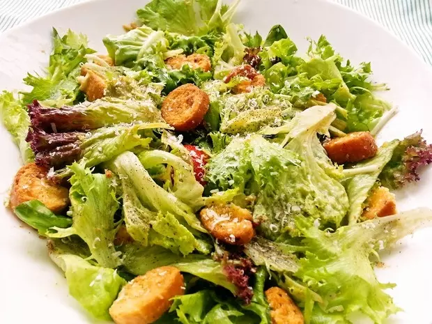 Caesar Salad 凱 撒 色 拉
