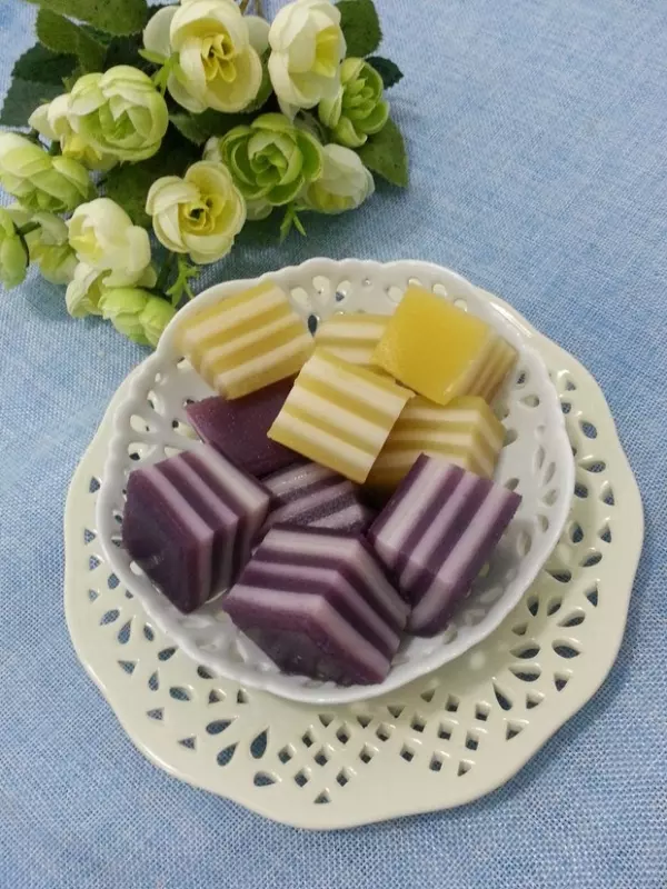 黃薯 紫薯  椰汁千層糕
