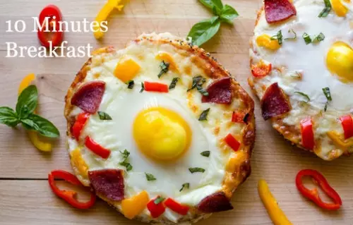 自製10分鐘營養早餐——起司貝果Pizza
