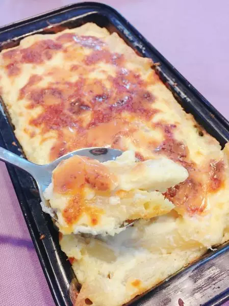 Macaroni and Cheese 奶焗通心粉