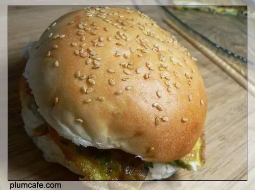 雞蛋蘑菇漢堡包