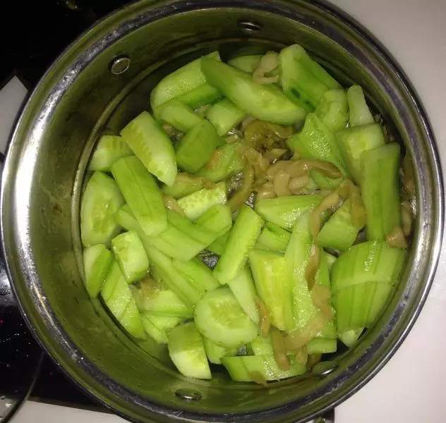 黃瓜拌榨菜