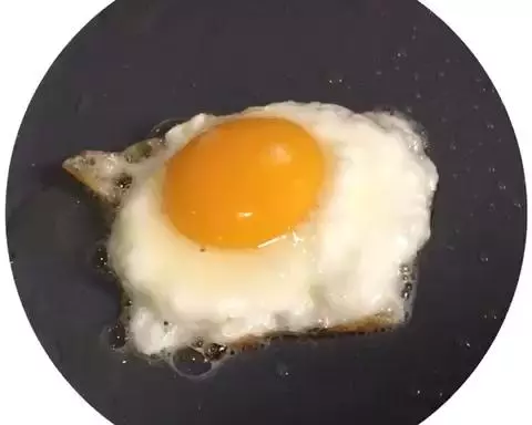 黑椒流黃煎蛋