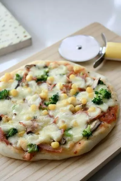培根蔬菜披薩