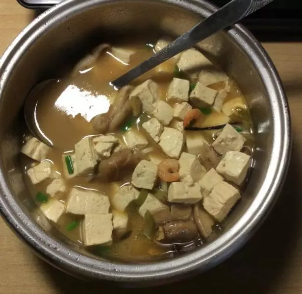 [ 宿舍食譜 ] 三鮮豆腐湯