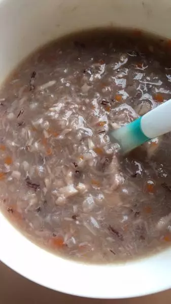 嬰兒輔食魚湯紫米粥