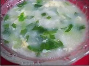 芹菜蝦皮疙瘩湯