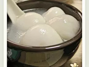 煮鮮肉湯圓