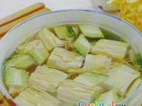 腐竹瓜片湯