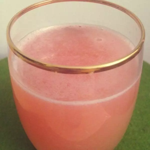 西柚桃子汁