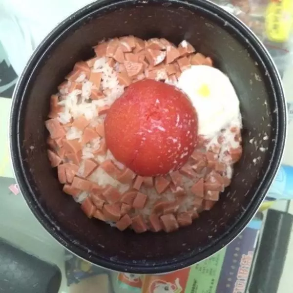 電飯煲番茄雞蛋火腿飯