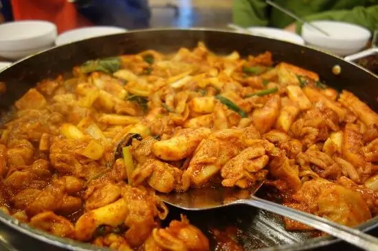 韓國辣炒雞排닭갈비