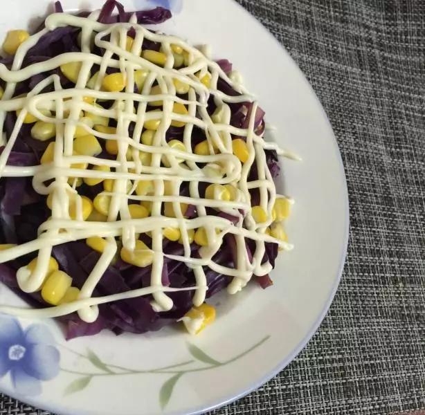 紫甘藍玉米沙拉
