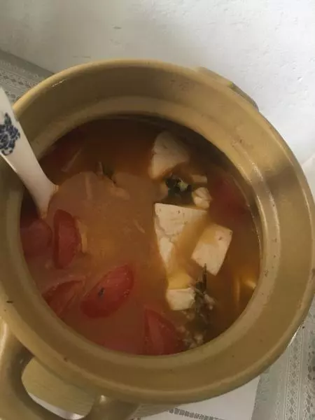 小黃魚番茄豆腐湯