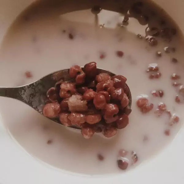 紅豆薏米牛奶湯