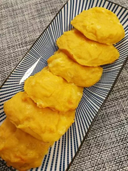 黃金椰香芝士薯餅