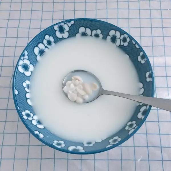 薏米花生牛奶湯