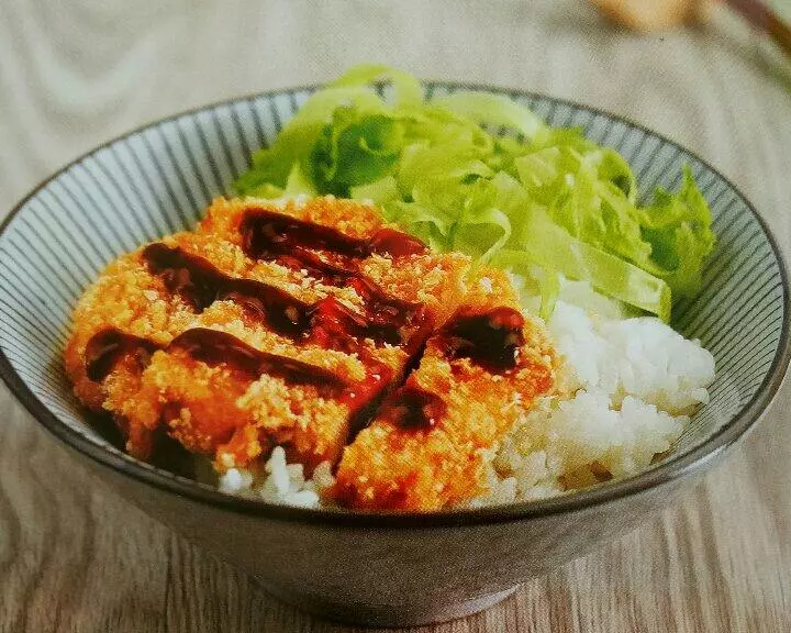 日式炸豬排蓋飯