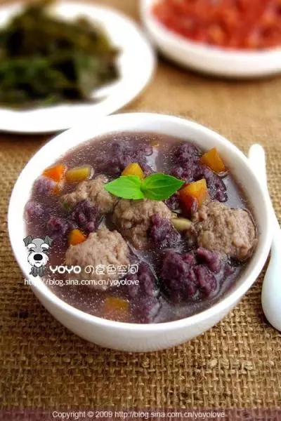 紫米疙瘩肉丸湯