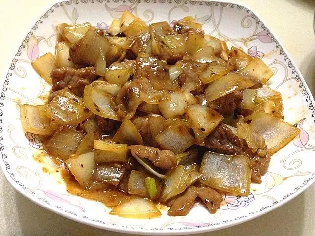 洋蔥炒肉（燒烤味版）