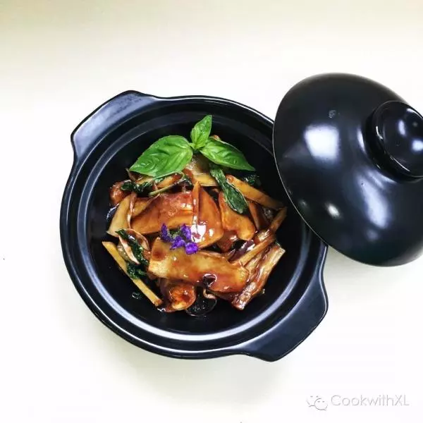 台灣經典家常菜--三杯杏鮑菇