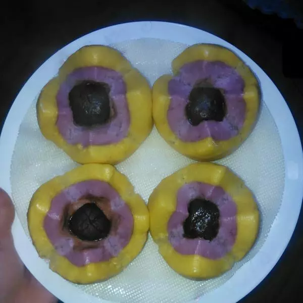 南瓜紫薯花樣饅頭