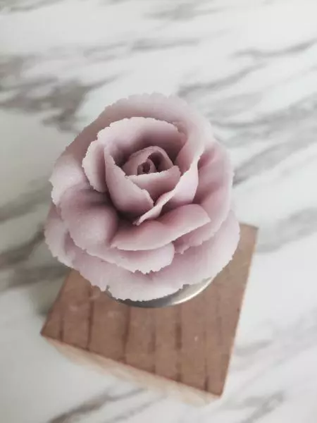 豆沙裱花-玫瑰花裱制方法