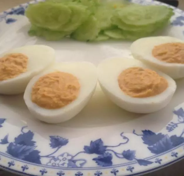 千島雞蛋沙拉