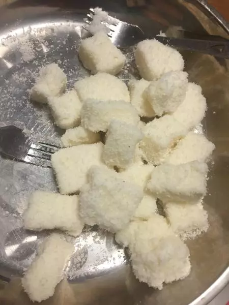 自製椰蓉鮮奶凍