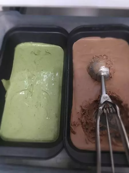 濃郁巧克力冰淇淋超哈根達斯